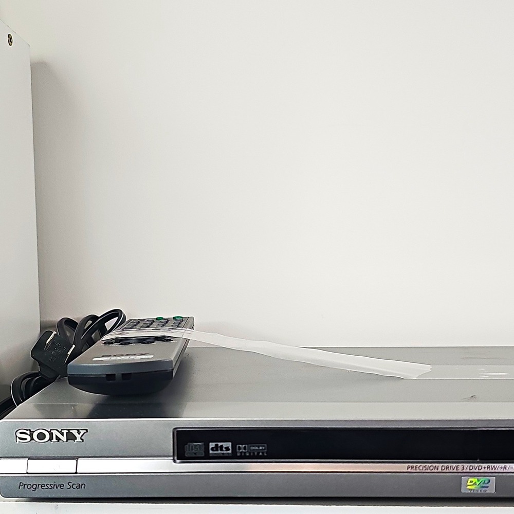 Sony DVP-NS575P DVD Player Silver Progressive Scan DTS w/ Remote